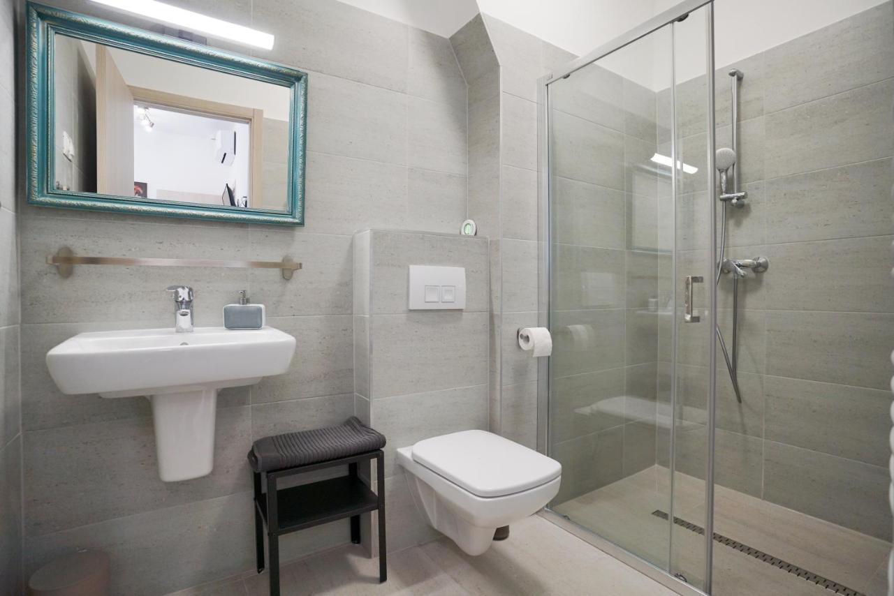 Koffer Apartman Eger Bagian luar foto