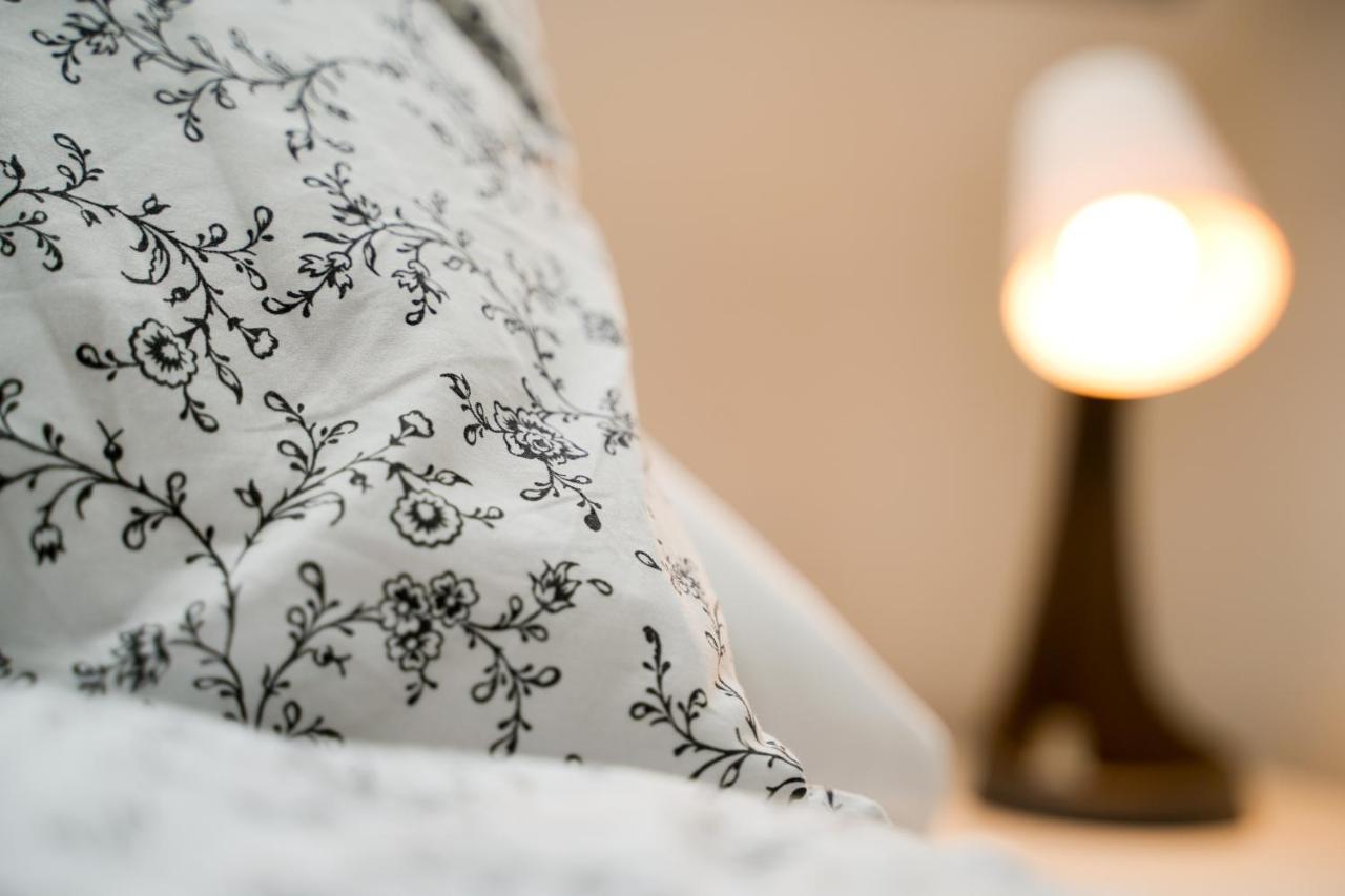 Koffer Apartman Eger Bagian luar foto