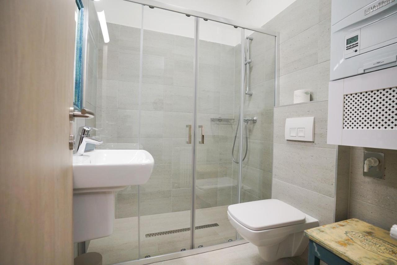 Koffer Apartman Eger Bagian luar foto