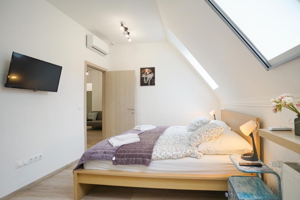 Koffer Apartman Eger Bagian luar foto